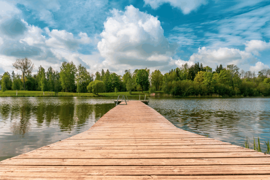 MI HOA Law Determines How Lake Access Will Be Used